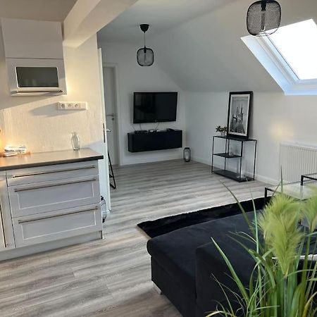 5Minuten Von Der City Entfernte Wohnung Mit Parkpl Bielefeld Bagian luar foto