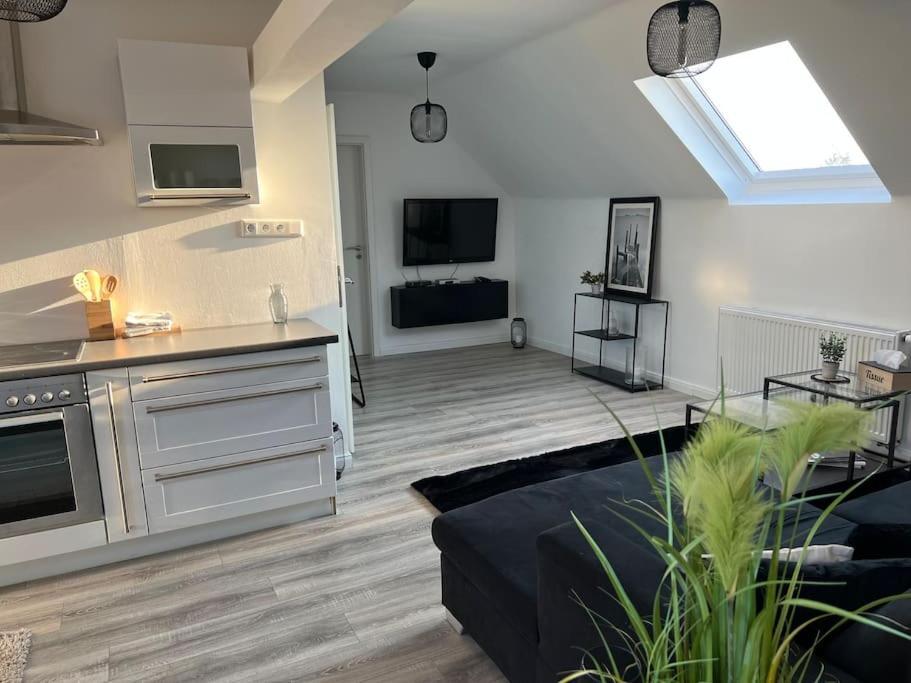 5Minuten Von Der City Entfernte Wohnung Mit Parkpl Bielefeld Bagian luar foto